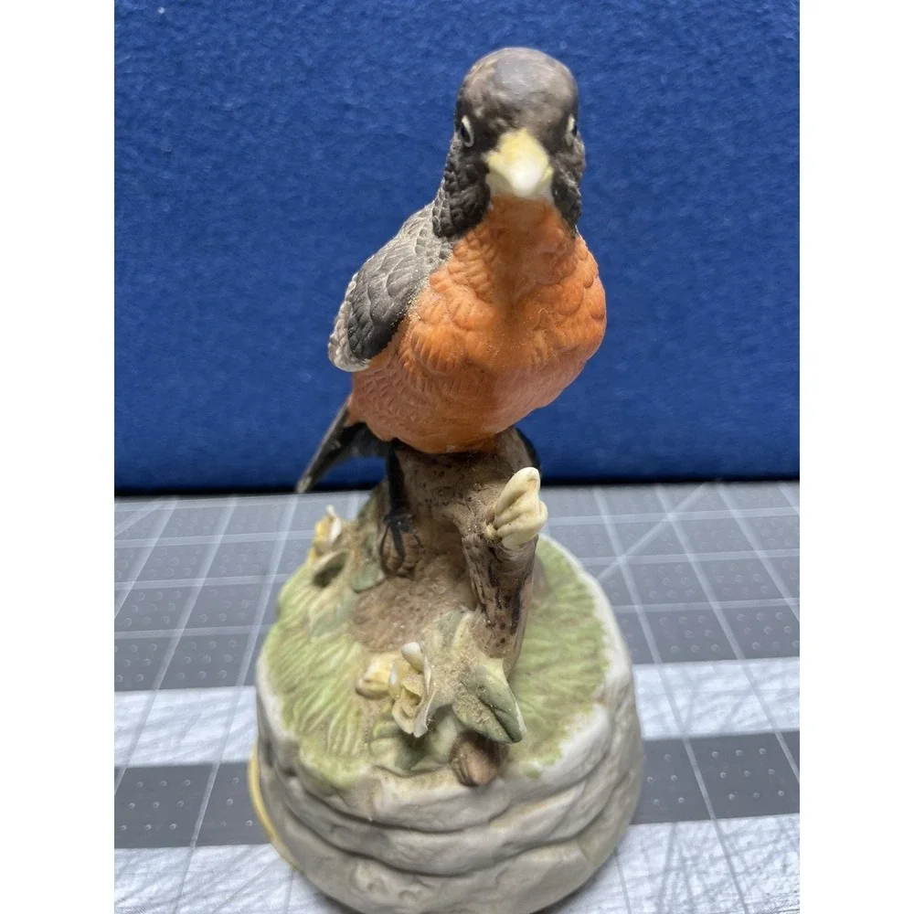 Porcelain Brown Robin Birds Music Box Over The Rainbow 7